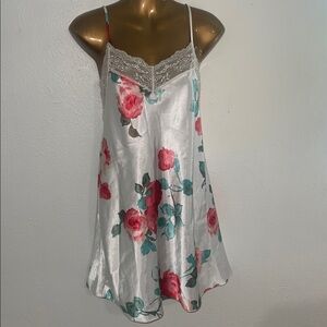 Floral Lace Trim Satin Slip Lace pijama dress